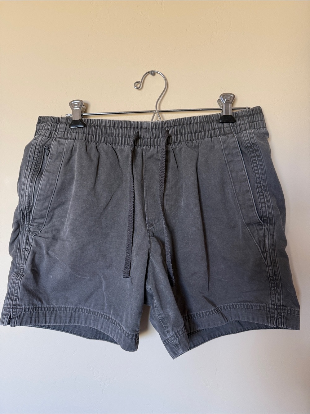 Abercrombie & Fitch Charcoal Drawstring Athletic Shorts